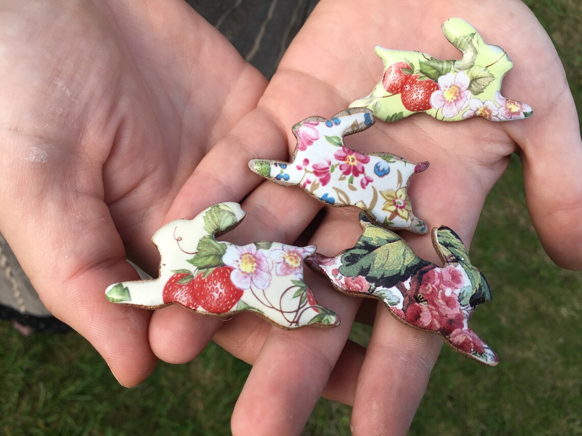 Chintz Rabbits - Image 3