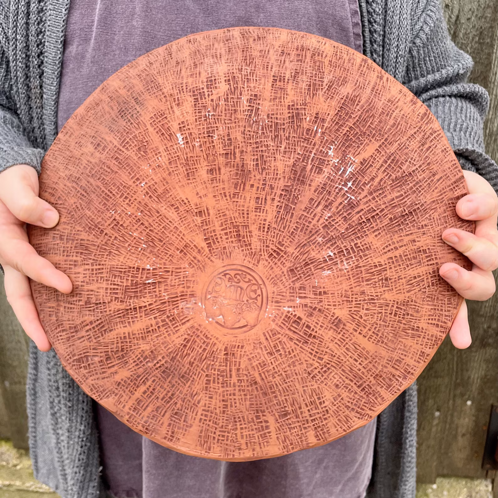 White Horse of Cherhill Handcarved Painted Platter - Image 3